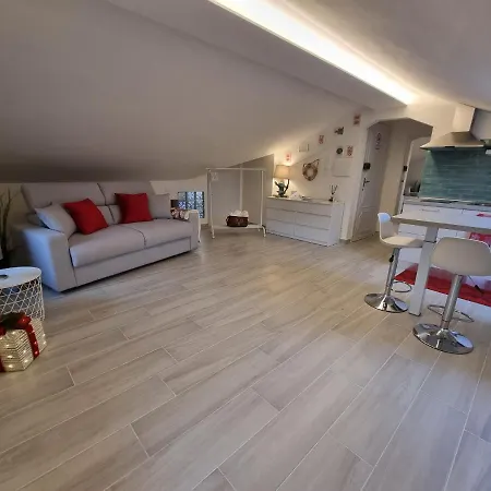 Apartment Mansarda Al Mare Rapallo